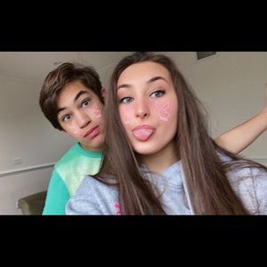 Meet your Posher, Cassie